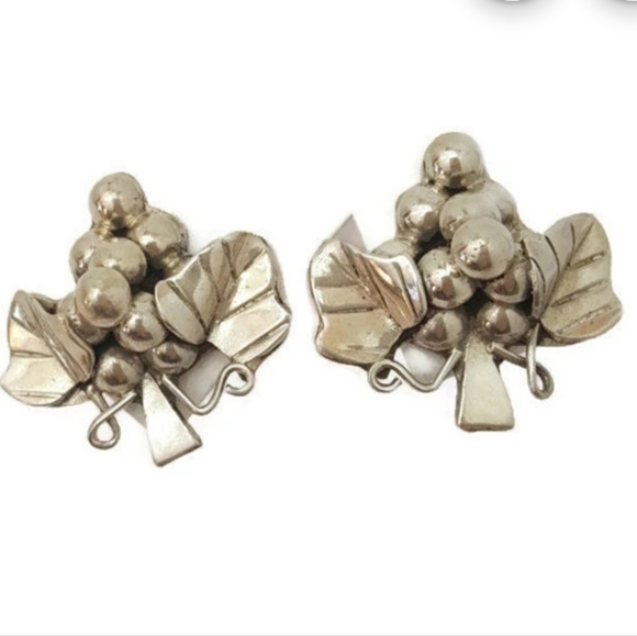 Vintage Silver Grape Cluster Earrings, Sterling Silver Mexico Taxco - Picture 2 of 6